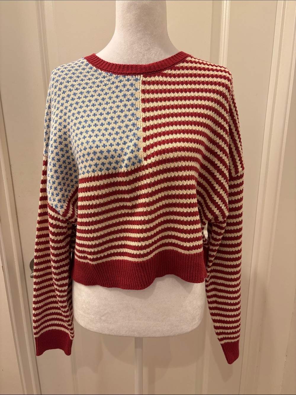 NWT SOHO & Stella US flag Red, Cream & Blue Striped Sweater- M
